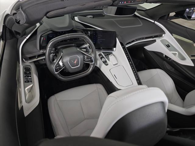 2024 Chevrolet Corvette Stingray RWD Convertible 2LT