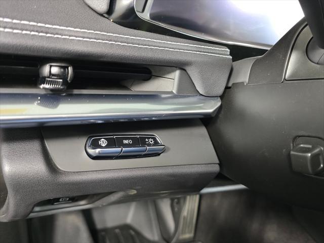 2024 Chevrolet Corvette Stingray RWD Convertible 2LT