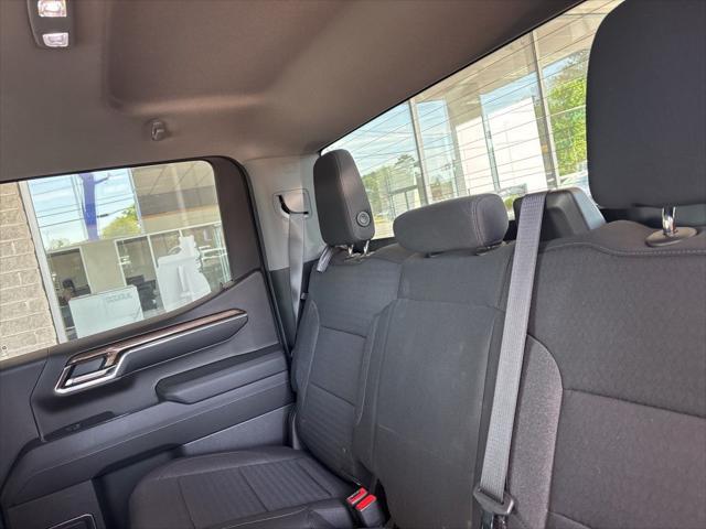 2024 Chevrolet Silverado 1500 4WD Crew Cab Short Bed LT with 2FL