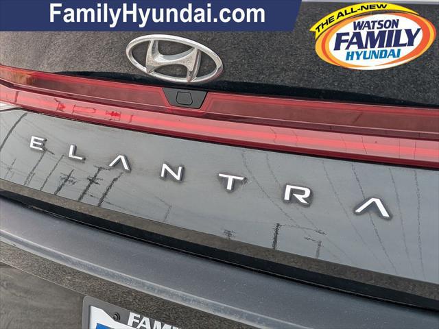 2023 Hyundai Elantra Hybrid Limited