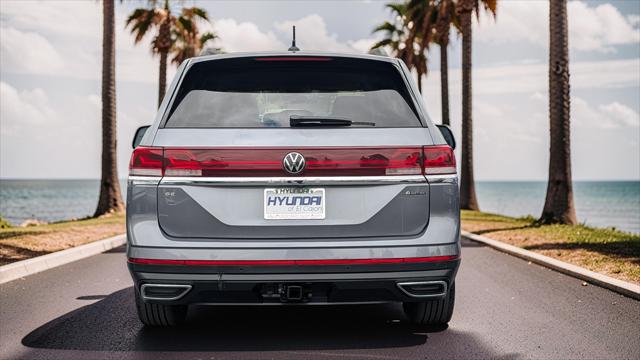 2024 Volkswagen Atlas 2.0T SE w/Technology