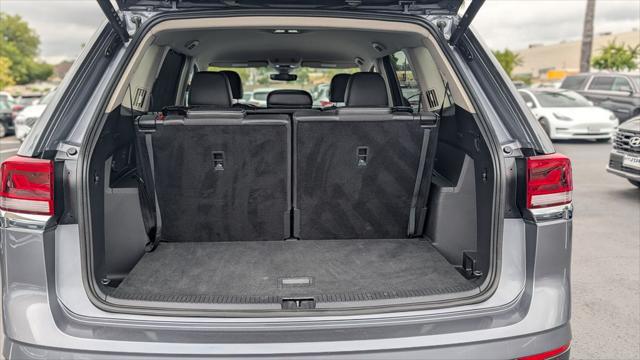2024 Volkswagen Atlas 2.0T SE w/Technology