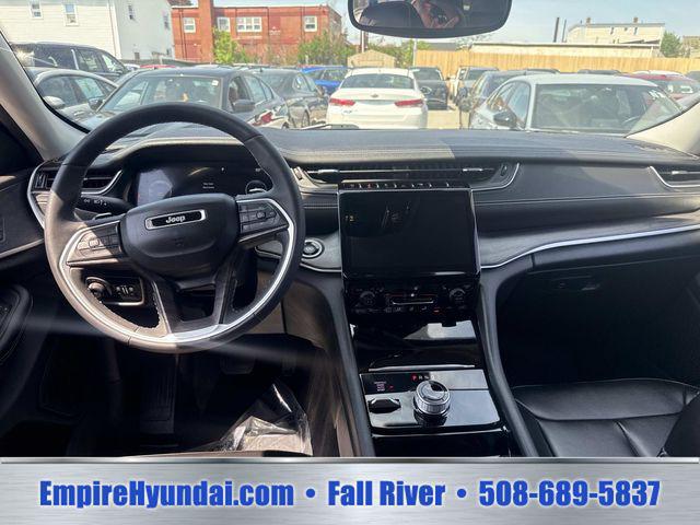 2023 Jeep Grand Cherokee L Limited 4x4