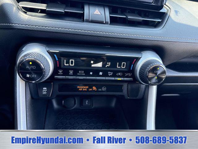 2020 Toyota RAV4 Hybrid LE