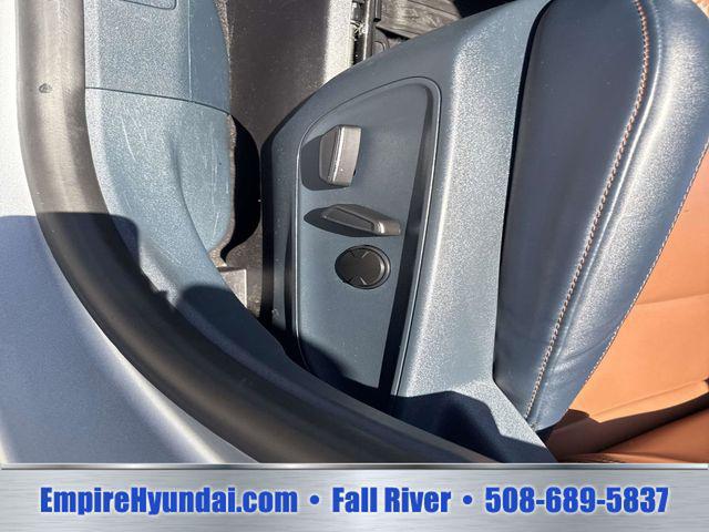 2023 Ford Maverick Lariat