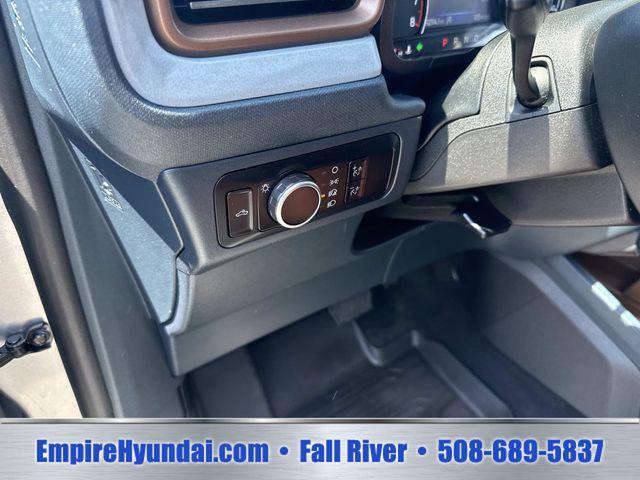 2023 Ford Maverick Lariat