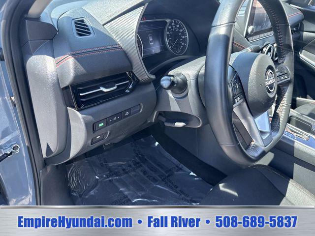 2024 Nissan Sentra SR Xtronic CVT