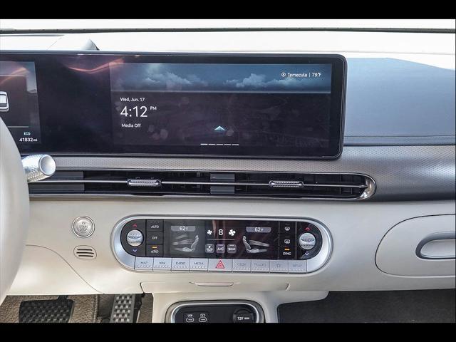 2023 Genesis GV60 Advanced AWD