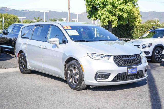 2022 Chrysler Pacifica Hybrid Limited
