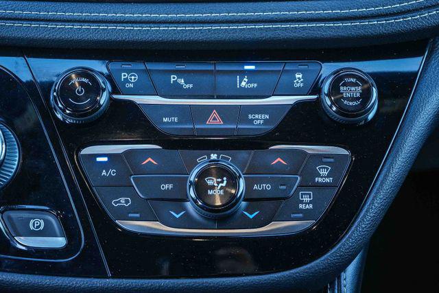 2022 Chrysler Pacifica Hybrid Limited