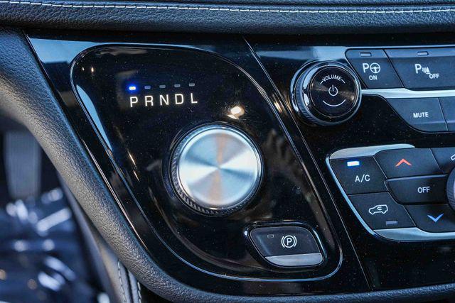 2022 Chrysler Pacifica Hybrid Limited
