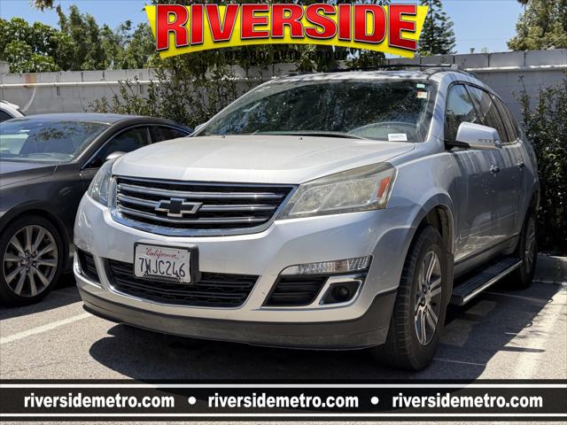 2017 Chevrolet Traverse LT for sale in RIVERSIDE, CA