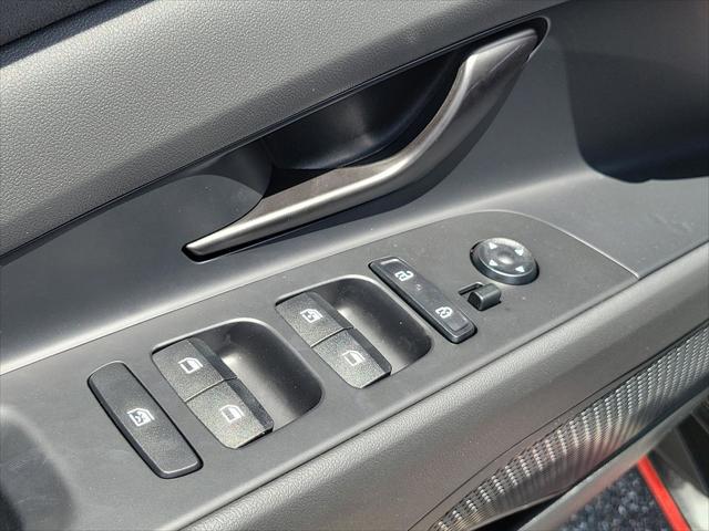 2026 Hyundai Elantra Base