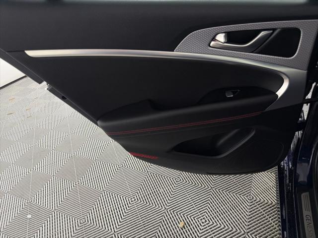 2023 Genesis G70 2.0T RWD