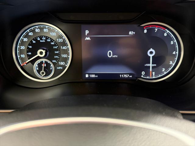 2023 Genesis G70 2.0T RWD