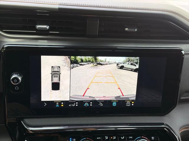 2022 GMC Sierra 1500 4WD Crew Cab Short Box AT4