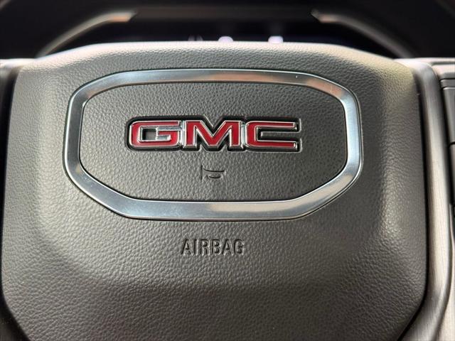 2022 GMC Sierra 1500 4WD Crew Cab Short Box AT4