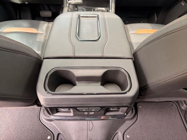 2022 GMC Sierra 1500 4WD Crew Cab Short Box AT4