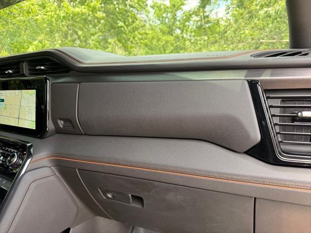 2022 GMC Sierra 1500 4WD Crew Cab Short Box AT4