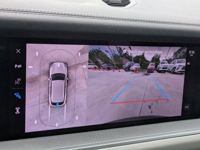 2024 Porsche Cayenne Base