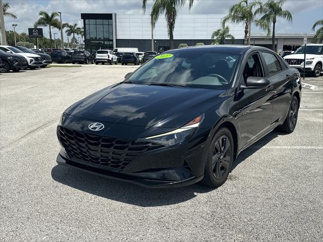 2022 Hyundai Elantra SEL