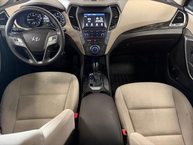 2018 Hyundai Santa Fe SE