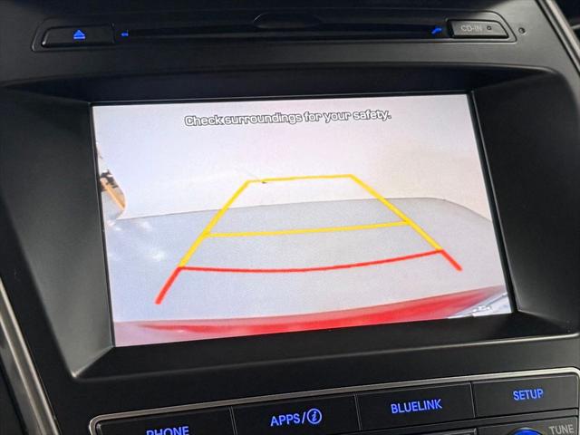 2018 Hyundai Santa Fe SE