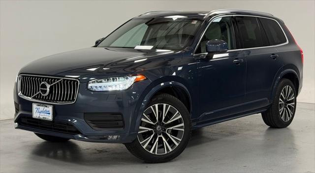 2022 Volvo XC90 T6 Momentum 7 Passenger for sale in AURORA, IL