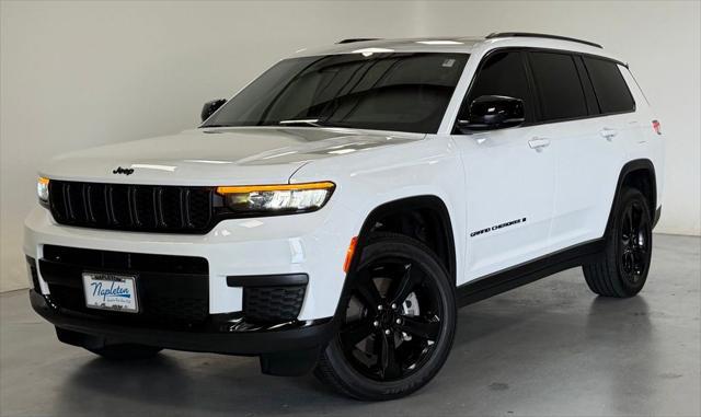 2023 Jeep Grand Cherokee L Altitude 4x4 for sale in AURORA, IL