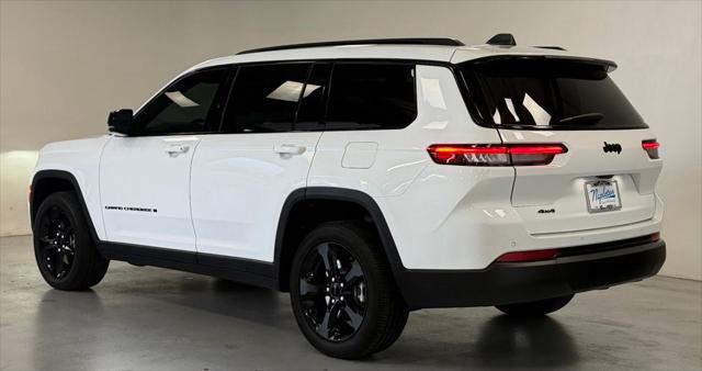 2023 Jeep Grand Cherokee L Altitude 4x4