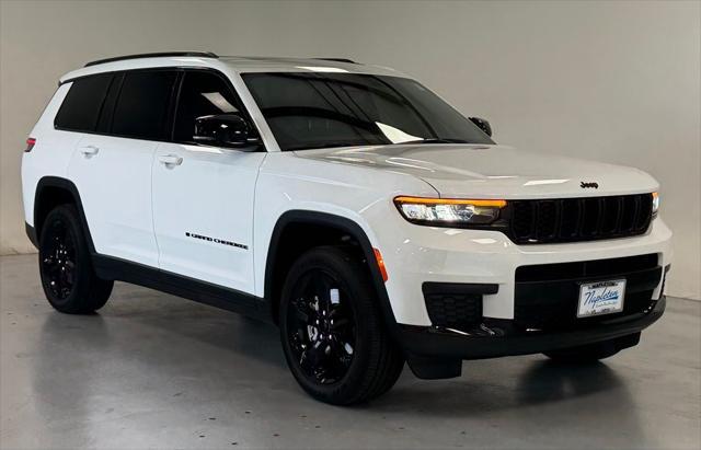 2023 Jeep Grand Cherokee L Altitude 4x4