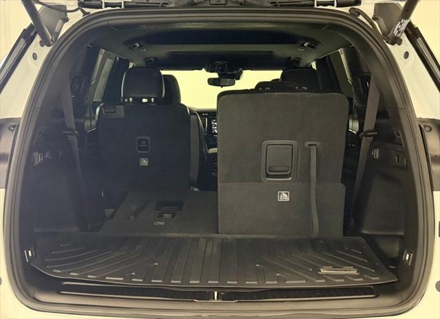 2023 Jeep Grand Cherokee L Altitude 4x4