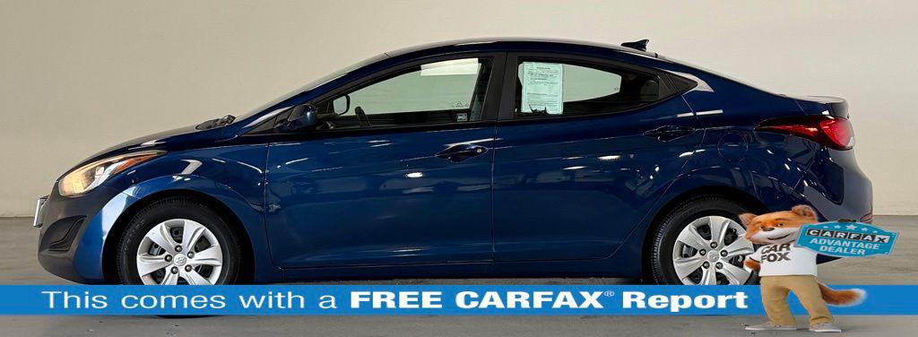2016 Hyundai Elantra SE