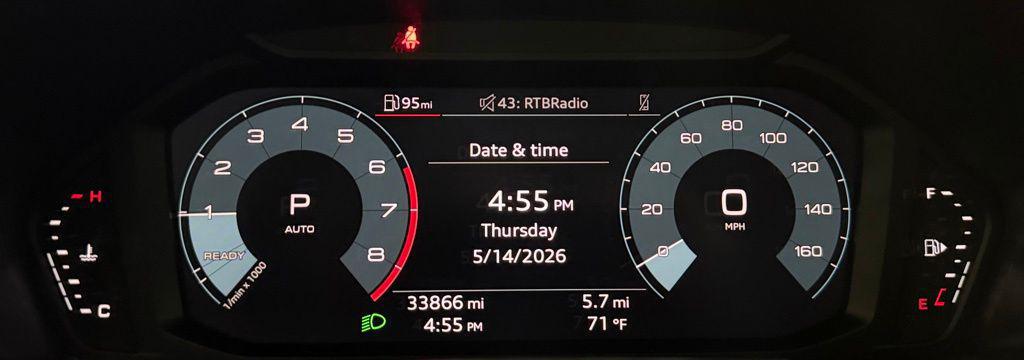 2022 Audi Q3 Premium 40 TFSI quattro Tiptronic