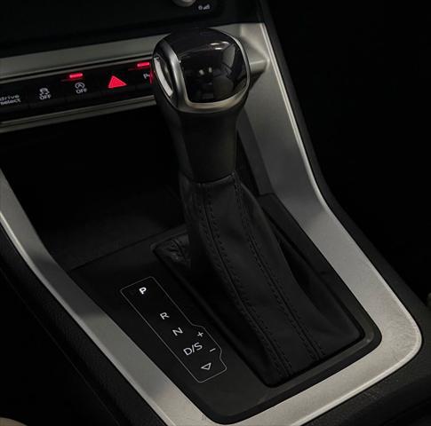 2022 Audi Q3 Premium 40 TFSI quattro Tiptronic