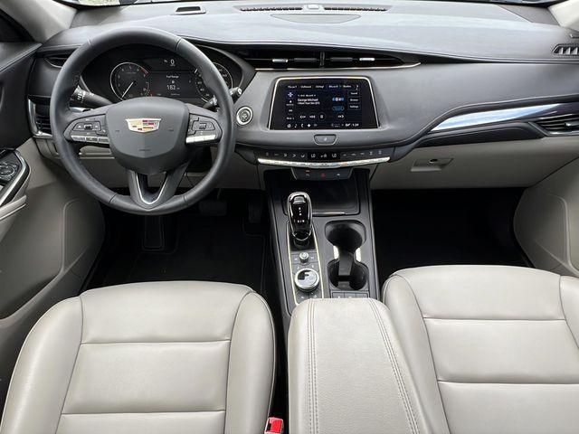 2023 Cadillac XT4 FWD Luxury