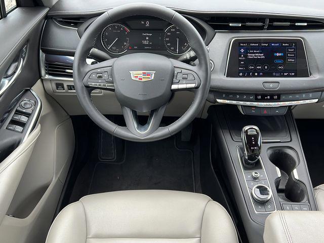 2023 Cadillac XT4 FWD Luxury