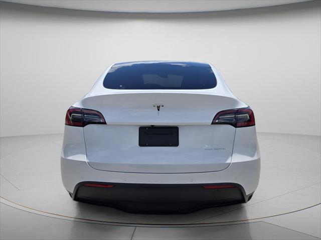 2022 Tesla Model Y Long Range Dual Motor All-Wheel Drive