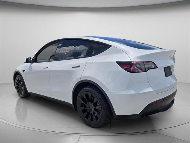 2022 Tesla Model Y Long Range Dual Motor All-Wheel Drive