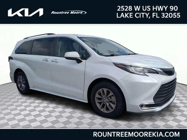 2022 Toyota Sienna XLE for sale in Lake City, FL