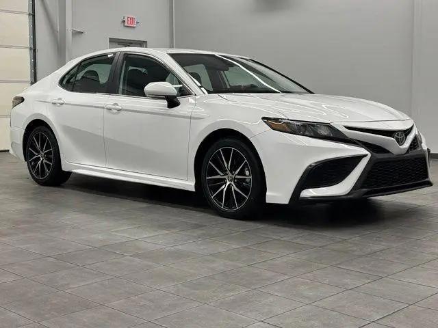 2024 Toyota Camry SE for sale in Murray, KY