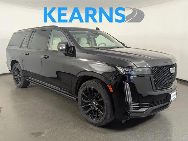 2022 Cadillac Escalade ESV Sport Platinum for sale in Johnson Creek, WI