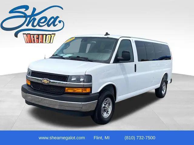 2025 Chevrolet Express Passenger RWD 3500 Extended Wheelbase LT for sale in Flint, MI