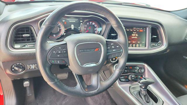 2016 Dodge Challenger SXT Plus