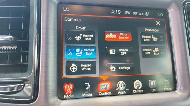 2016 Dodge Challenger SXT Plus