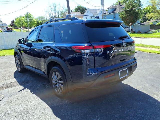 2023 Nissan Pathfinder SV 4WD