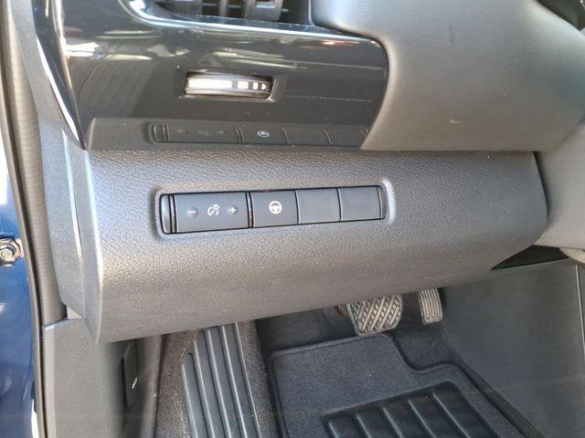 2023 Nissan Pathfinder SV 4WD