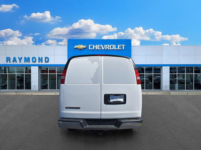 2025 Chevrolet Express Cargo Van RWD 2500 Extended Wheelbase WT