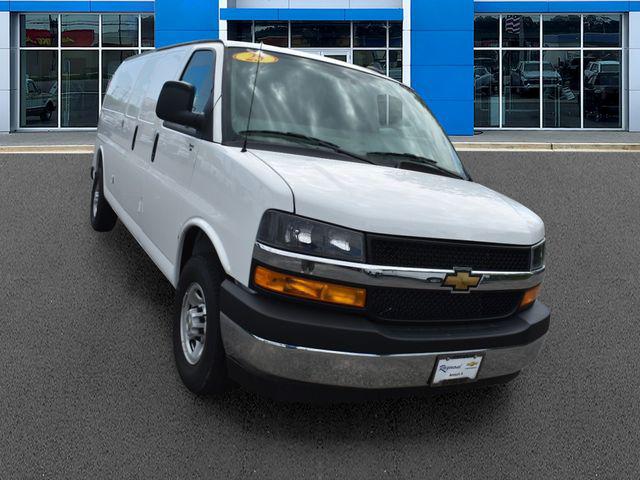 2025 Chevrolet Express Cargo Van RWD 2500 Extended Wheelbase WT