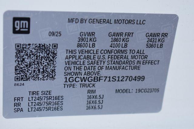 2025 Chevrolet Express Cargo Van RWD 2500 Extended Wheelbase WT